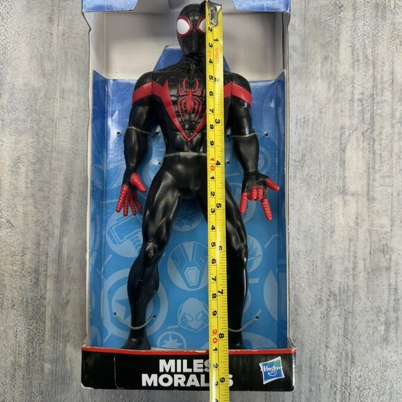 Miles Morales Spider-Man 9" Action Figure Marvel Comics 2019 Hasbro - Picture 6 of 6